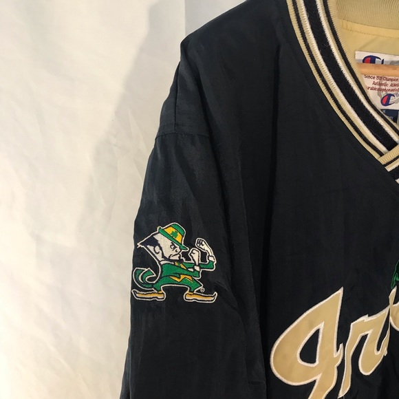 VTG Champion Notre Dame Irish Wind Breaker - Picture 3 of 4